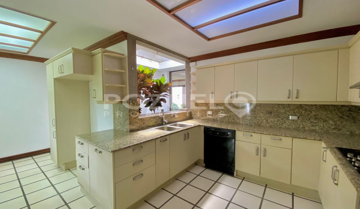 WhatsApp Image 2024-10-17 at 8.42.52 AM