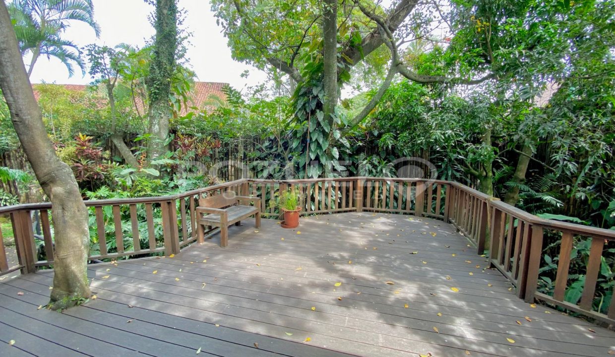 WhatsApp Image 2024-10-17 at 8.42.55 AM