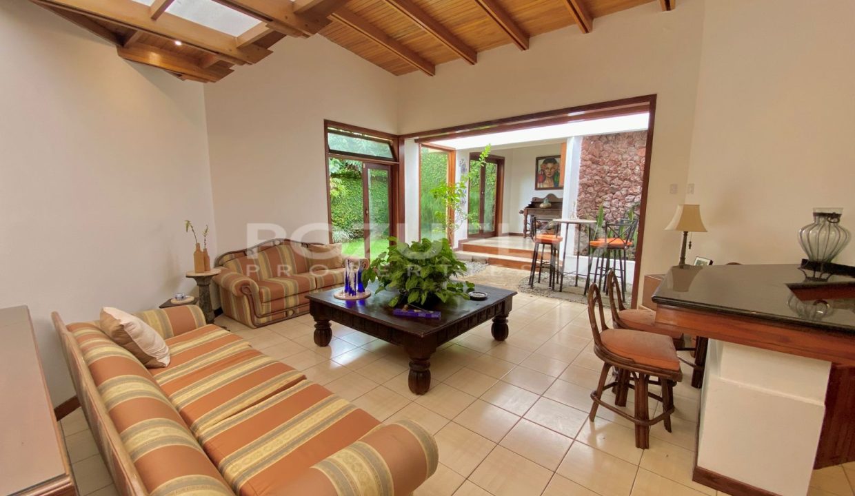 WhatsApp Image 2024-11-14 at 10.47.03 AM