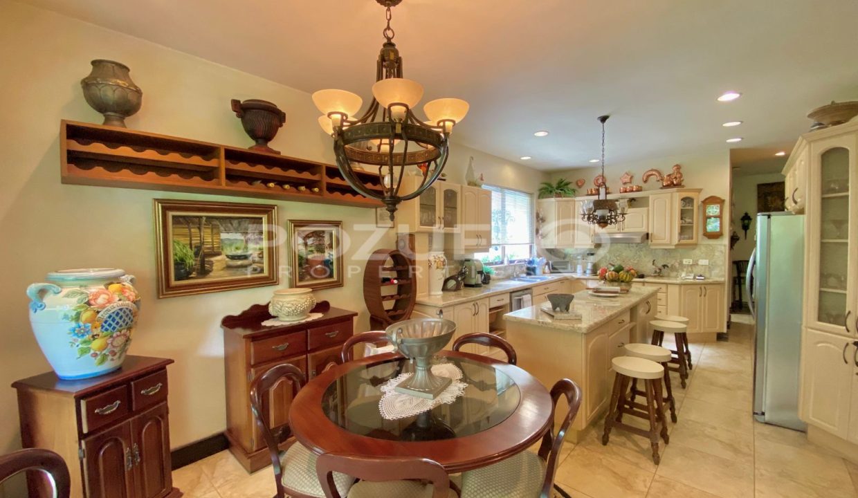 WhatsApp Image 2024-12-12 at 11.44.25 AM (1)