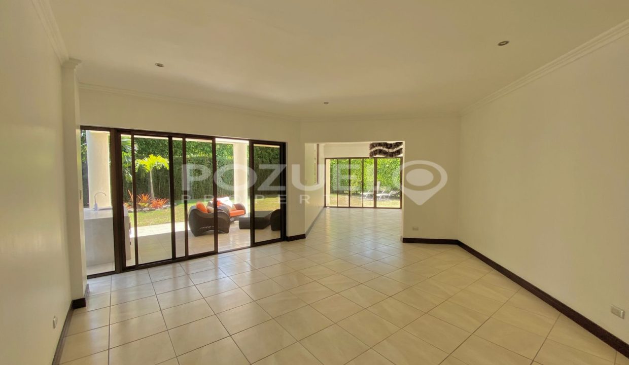 WhatsApp Image 2025-01-29 at 8.42.50 AM