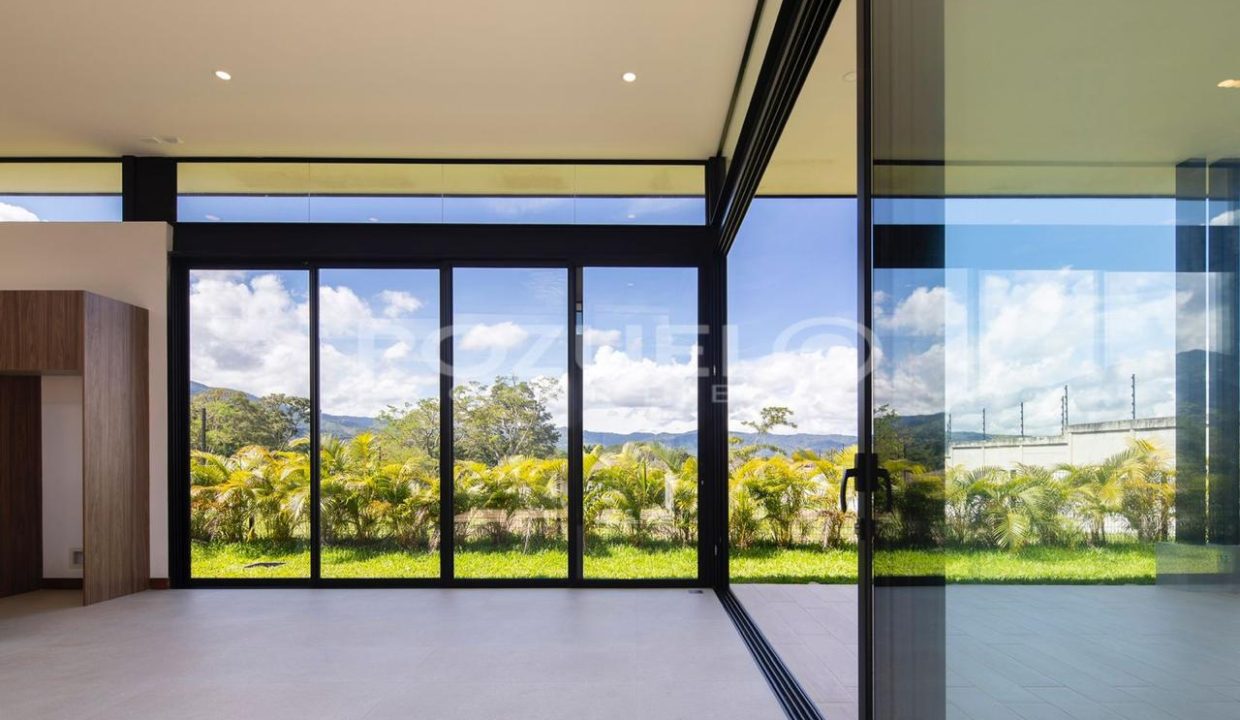 WhatsApp Image 2025-03-11 at 8.57.06 AM (3)