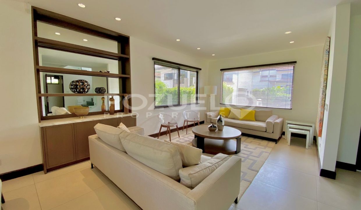 WhatsApp Image 2025-03-26 at 10.21.05 AM (1)