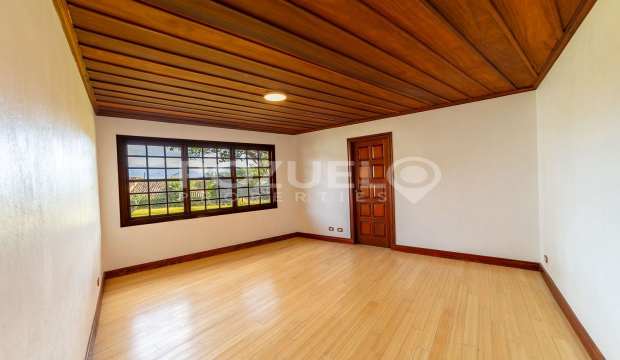 WhatsApp Image 2025-05-02 at 12.19.35 PM