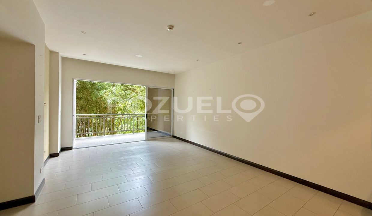 WhatsApp Image 2025-05-15 at 9.04.44 PM