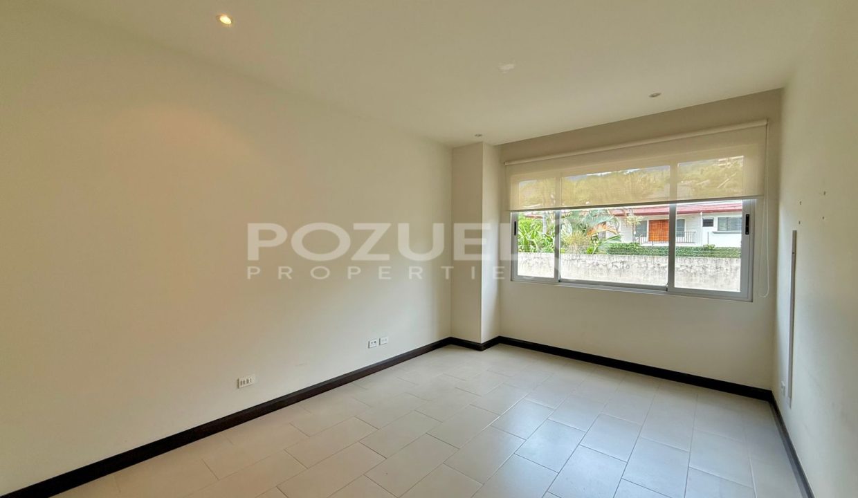 WhatsApp Image 2025-05-15 at 9.04.44 PM (3)