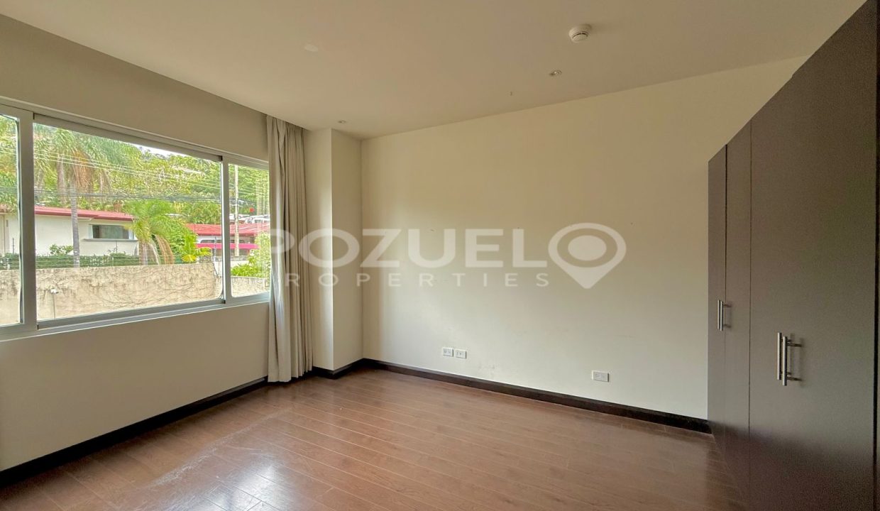 WhatsApp Image 2025-05-15 at 9.04.45 PM