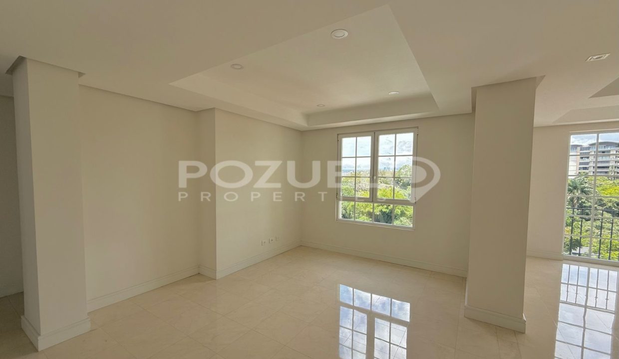 WhatsApp Image 2025-05-26 at 11.59.38 AM