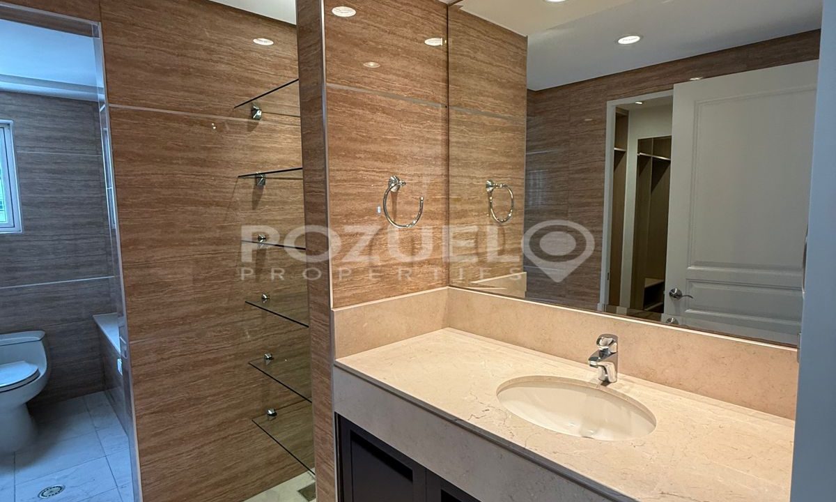 WhatsApp Image 2025-05-26 at 11.59.39 AM (1)