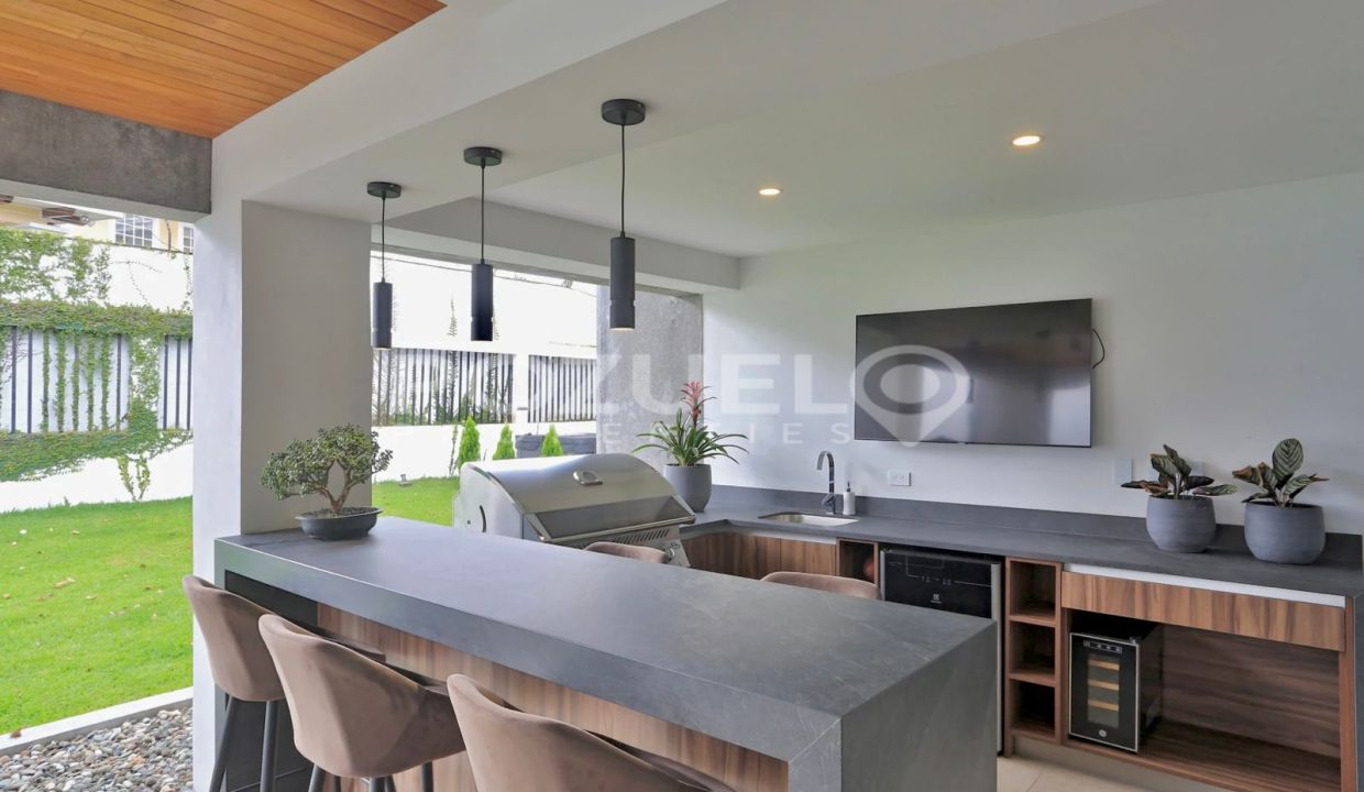 WhatsApp Image 2025-05-28 at 12.24.02 PM (2)