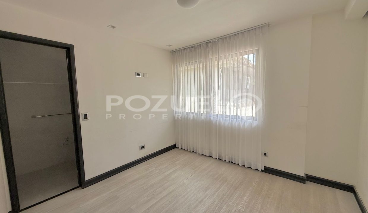 WhatsApp Image 2025-06-13 at 12.23.43 PM (2)