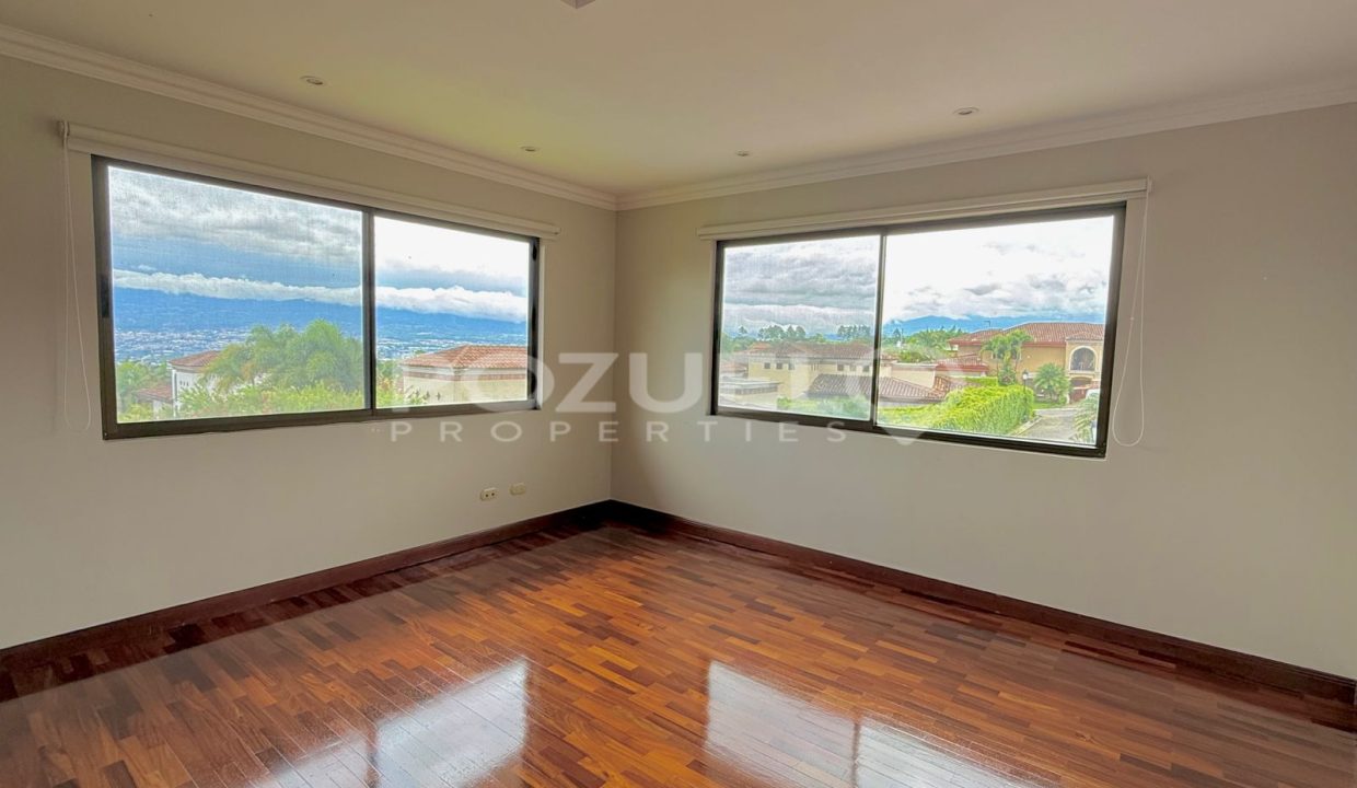 WhatsApp Image 2025-07-31 at 6.37.17 PM (2)