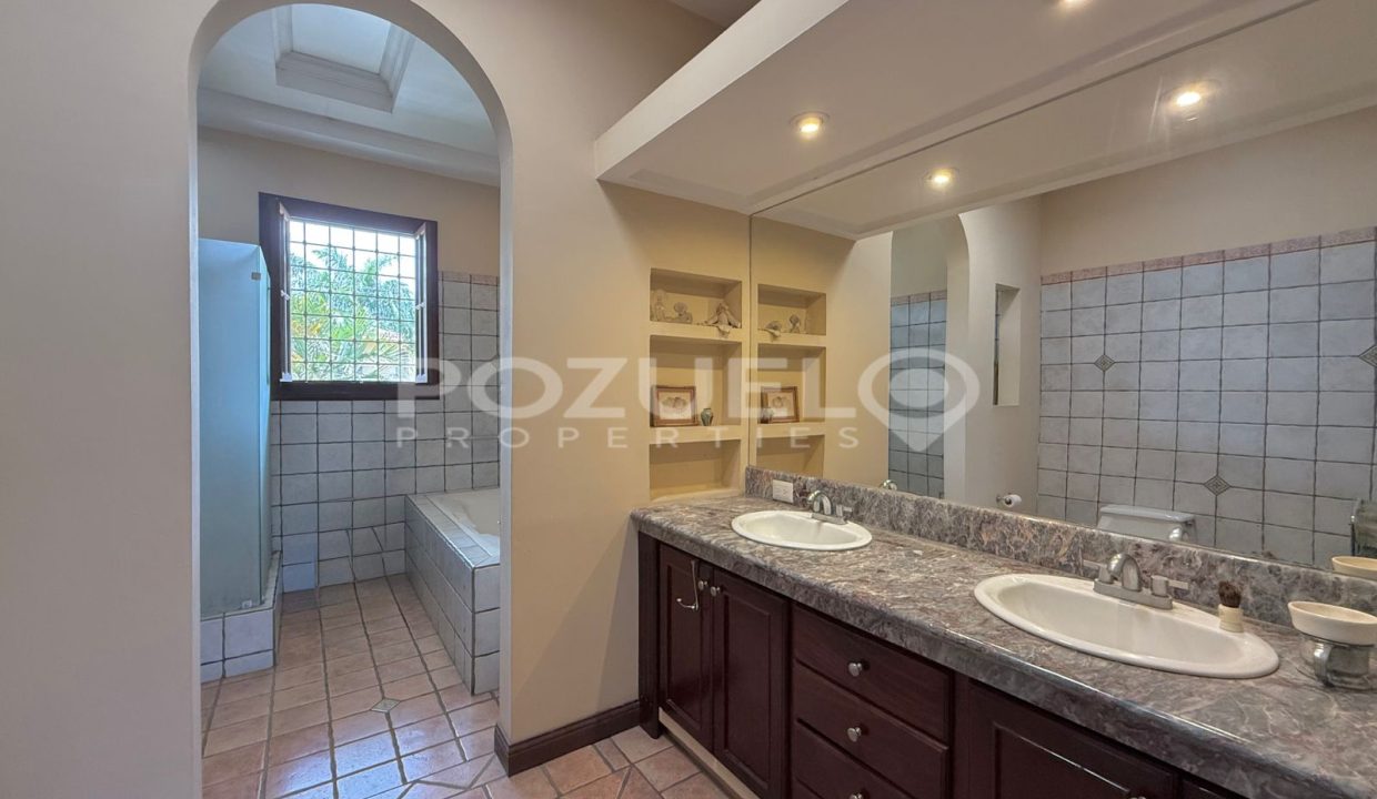 WhatsApp Image 2025-08-25 at 8.37.29 AM (2)