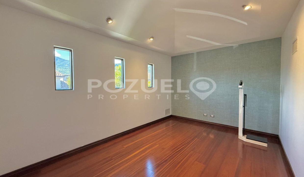 WhatsApp Image 2025-09-10 at 11.20.45 AM