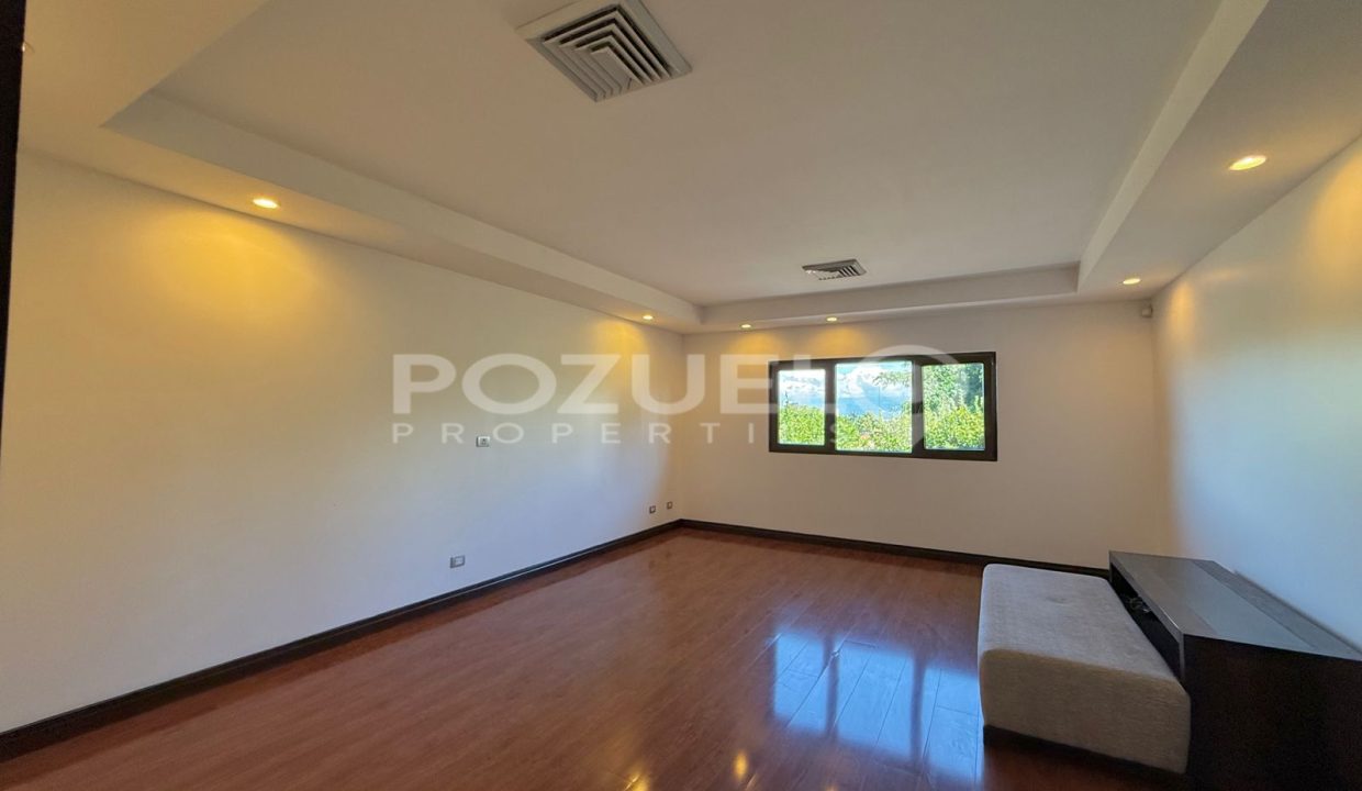 WhatsApp Image 2025-09-10 at 11.20.47 AM