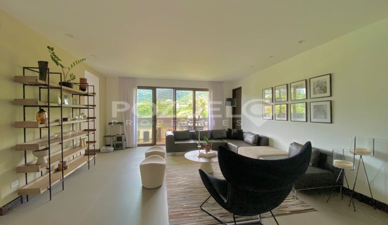 WhatsApp Image 2025-09-24 at 9.04.41 PM (4)