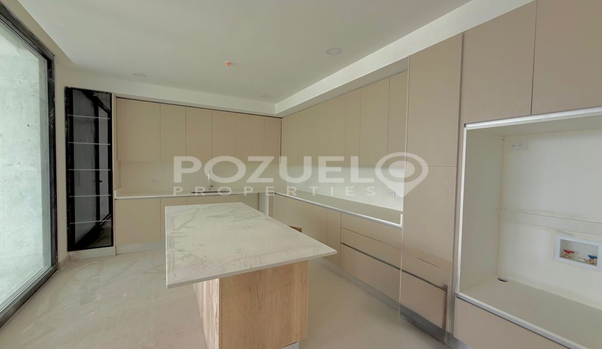 WhatsApp Image 2025-09-24 at 9.13.16 PM (1)