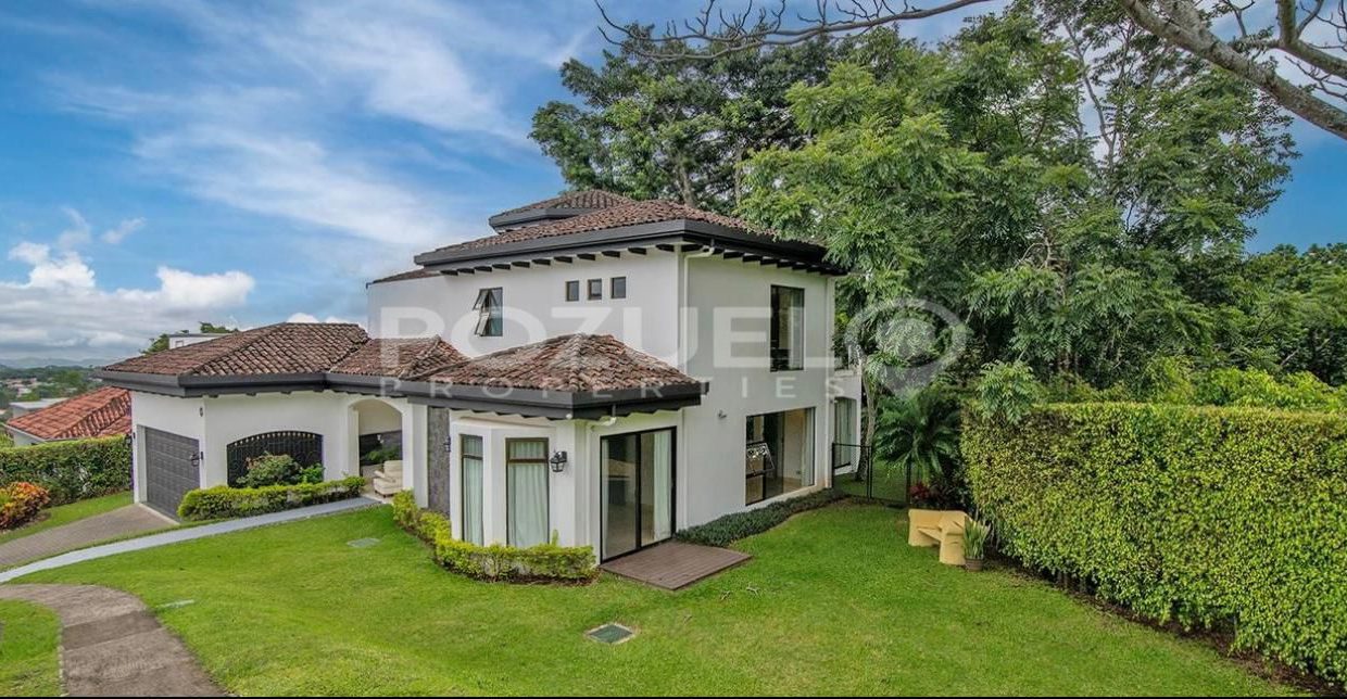 WhatsApp Image 2025-10-16 at 12.10.50 PM (2)