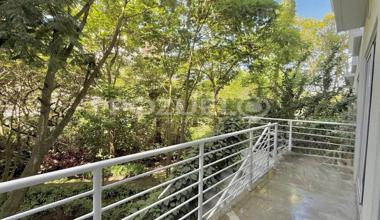 WhatsApp Image 2025-10-21 at 9.48.01 AM