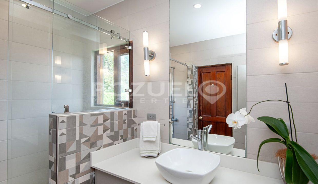 WhatsApp Image 2025-10-30 at 7.37.14 AM (2)