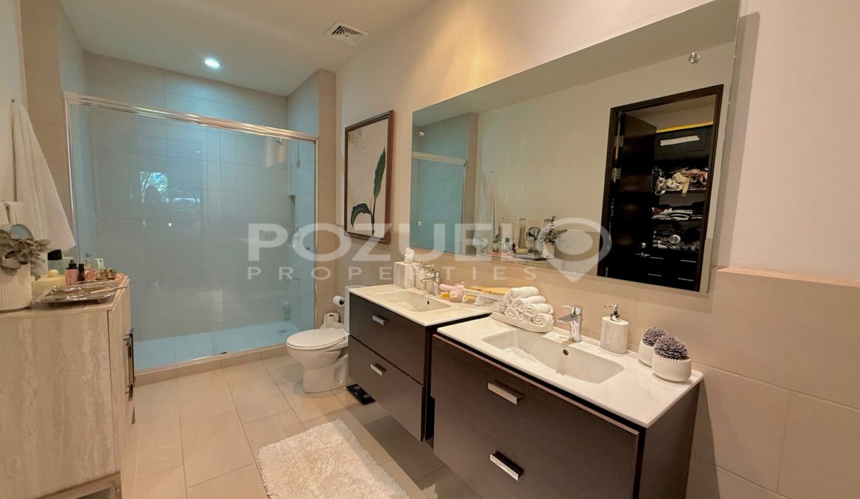 WhatsApp Image 2025-11-11 at 9.29.49 AM