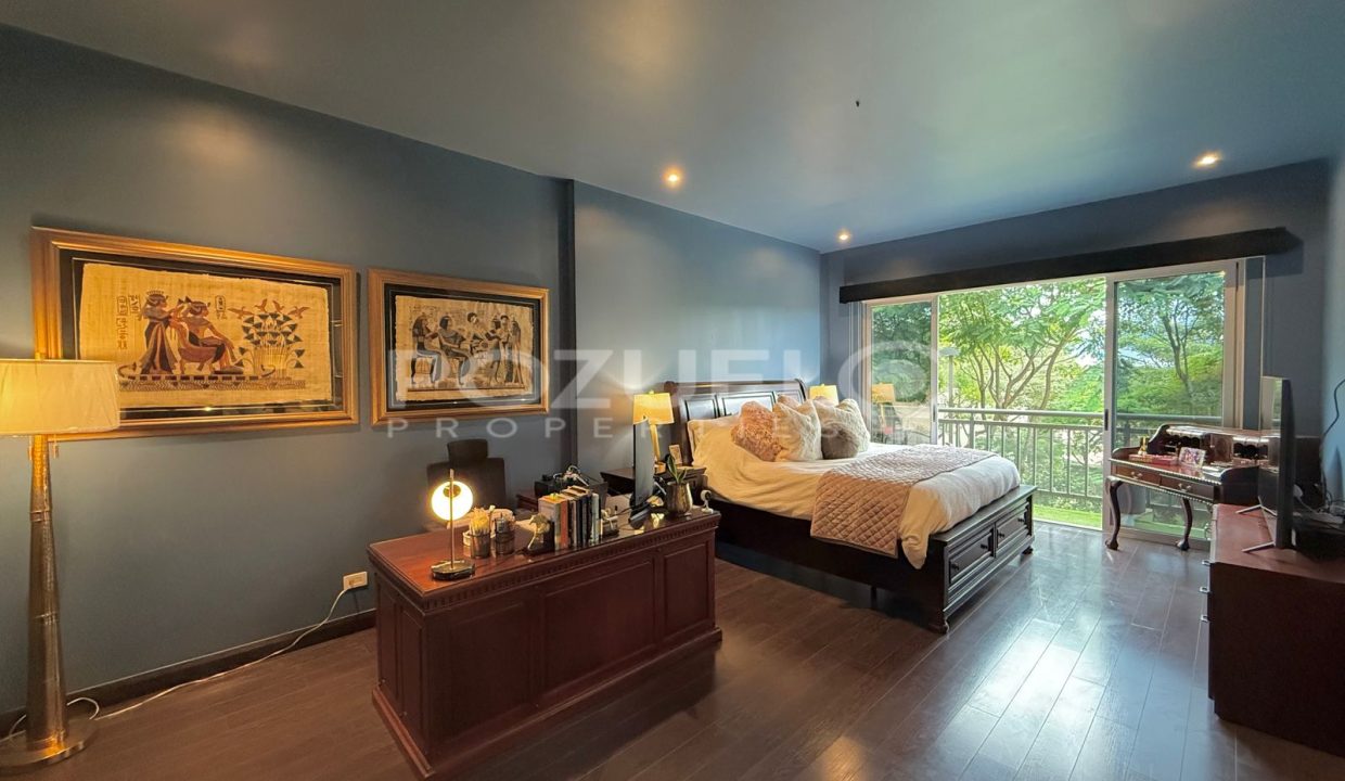 WhatsApp Image 2025-11-11 at 9.29.50 AM